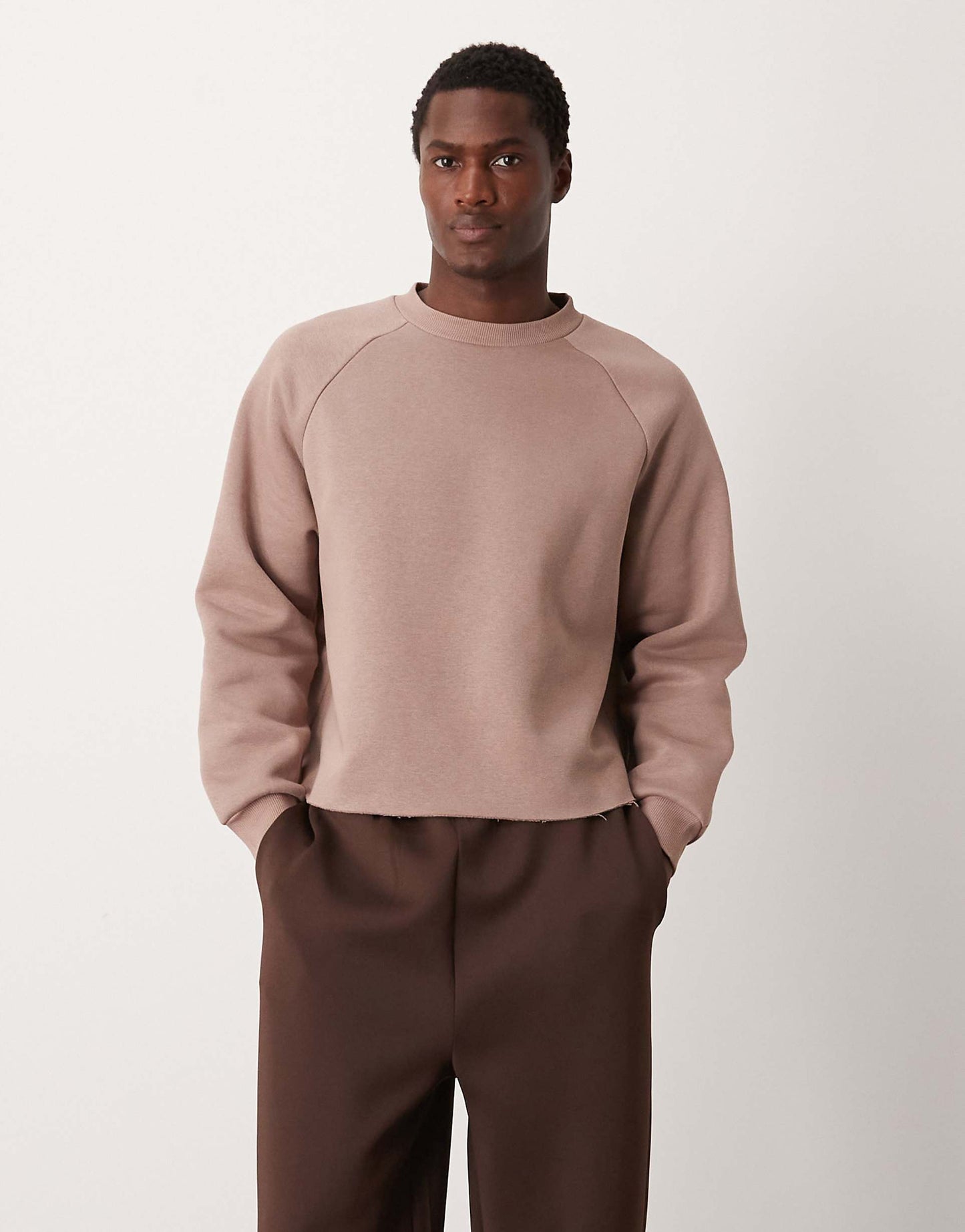 Oversized Cropped Raglan Sweatshirt With Raw Hem