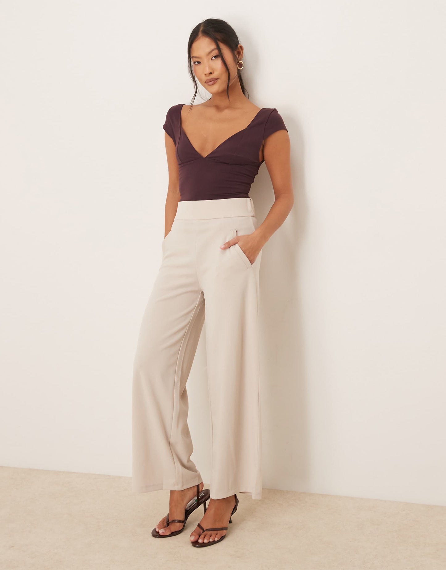 Petite Wide Leg Tailored Trousers