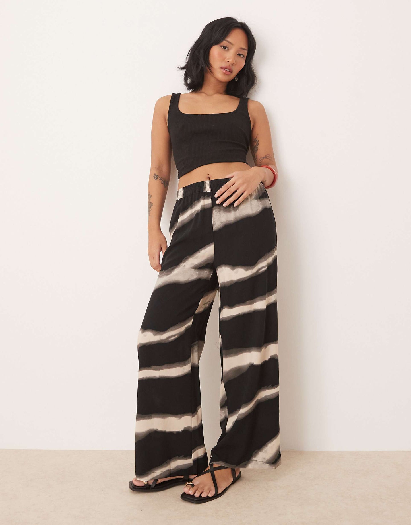Petite Wide Leg Trousers