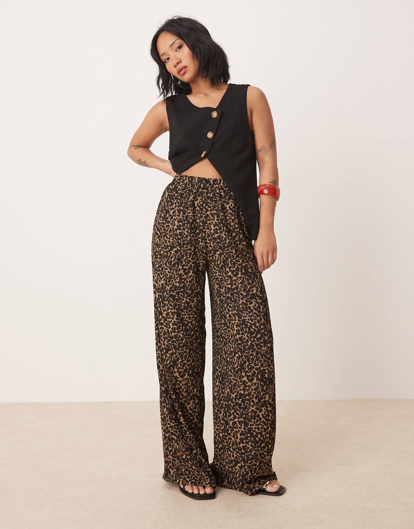 Petite Wide Leg Textured Trousers