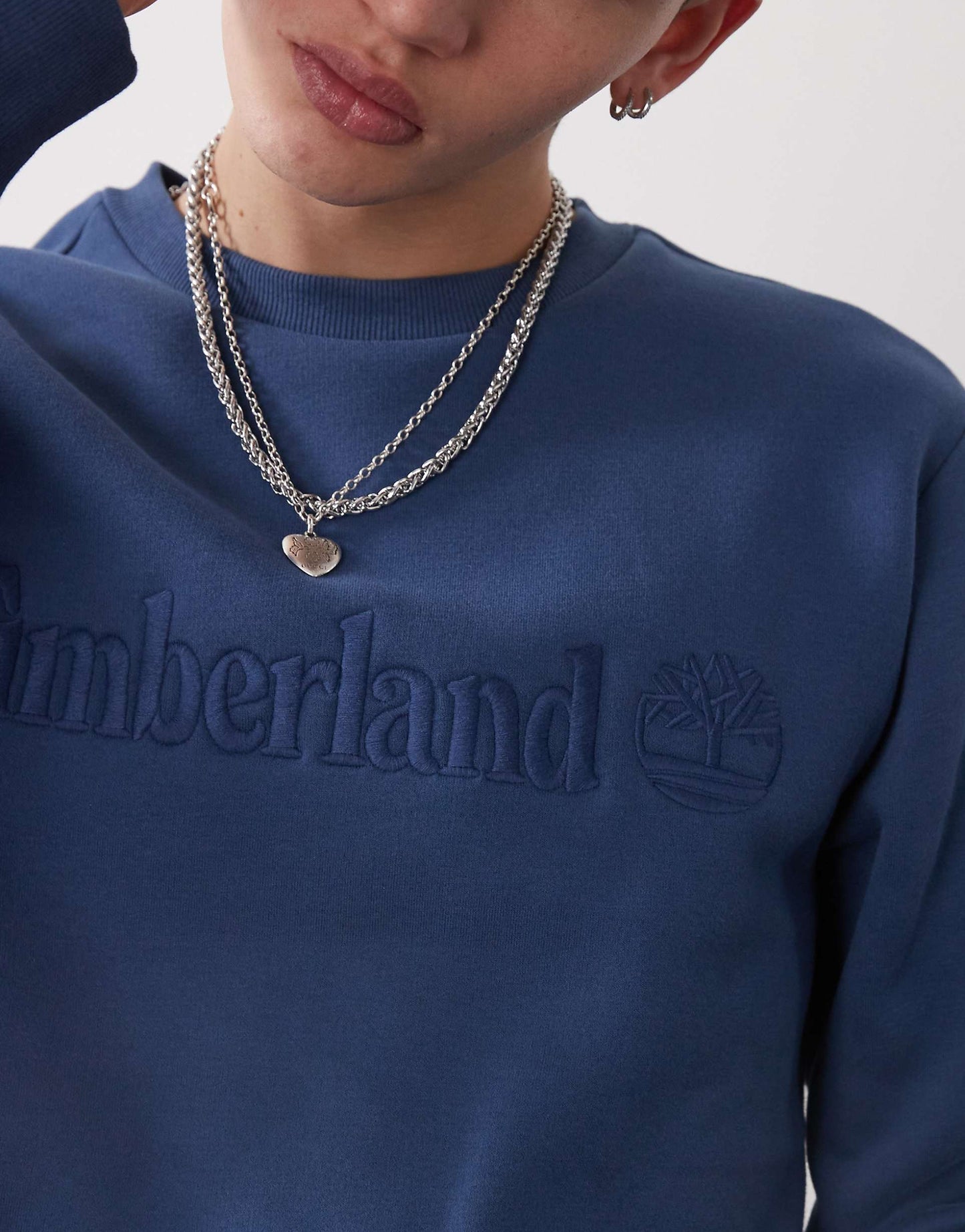 Hampthon Embroidered Chest Logo Sweatshirt