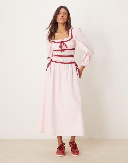 Long Sleeve Square Neck Midaxi Dress