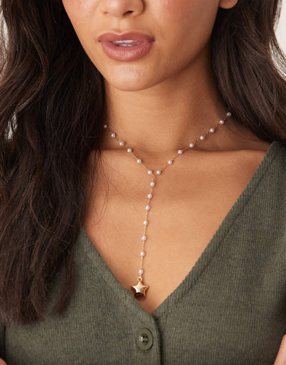 Pearl Lariat Necklace With Star Pendant