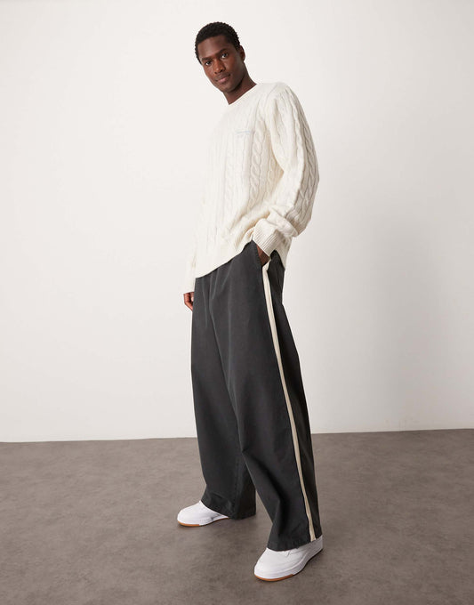 Baggy Balloon Trousers With Side Stripe