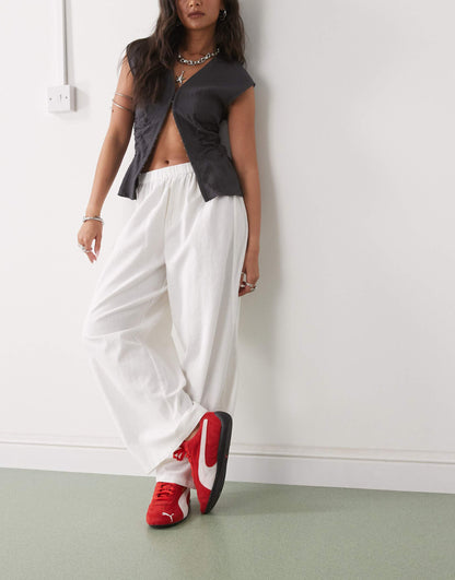 Relaxed Linen Balloon Pant