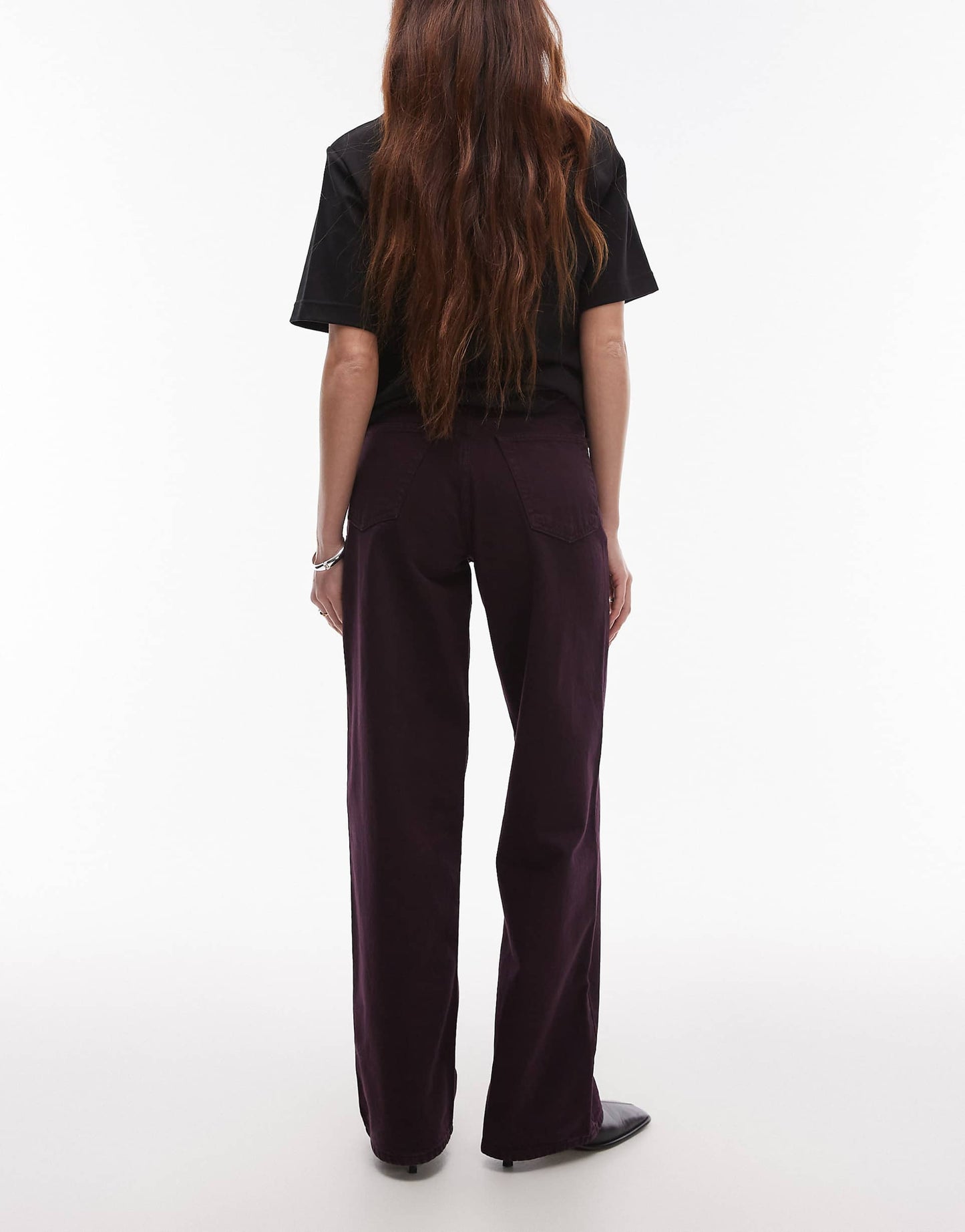 Mid Rise Loose Fit Jean