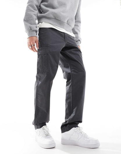 Loose Fit Cargo Trouser