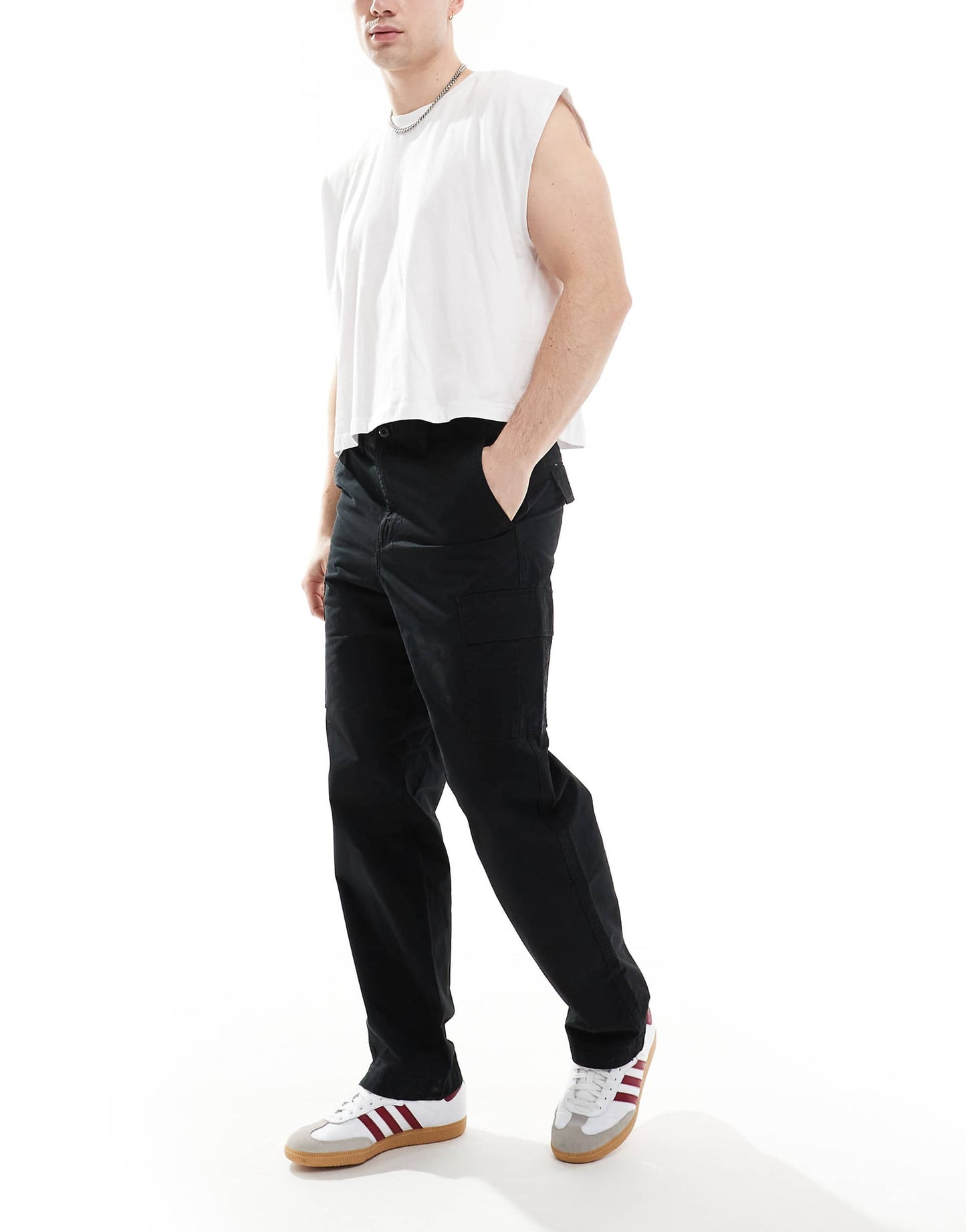 Loose Fit Cargo Trouser