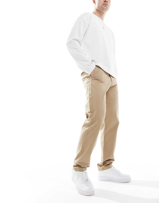 Loose Fit Chino