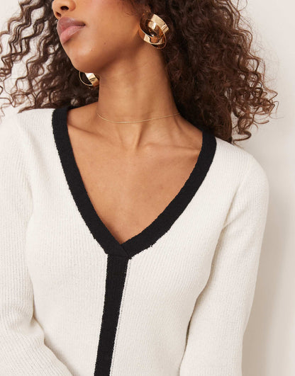 Contrast Seam Knit Midaxi Dress
