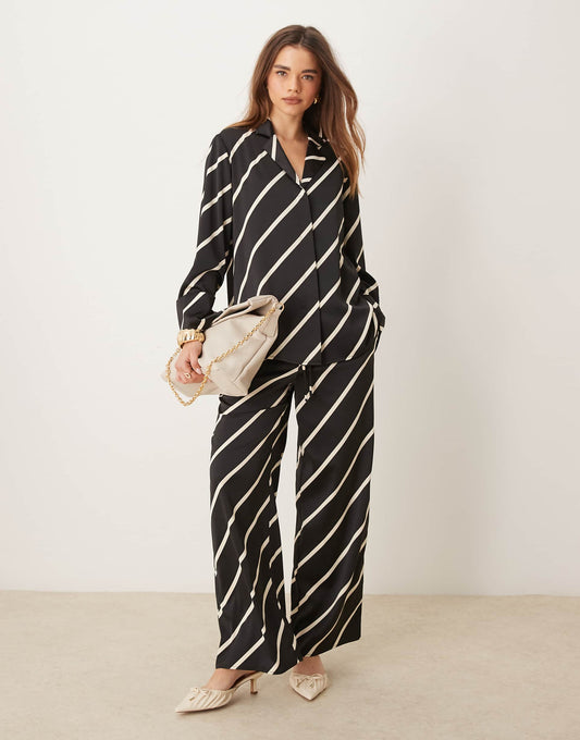 Relaxed Wide Leg Trouser Stripe Co-Ord