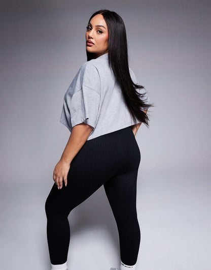 Curve Icon Heavyweight Cotton Cropped T-Shirt With Quick Dry Finish