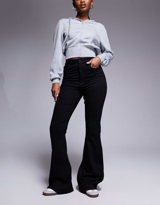 Sculpting Super Stretch Flare Jeans