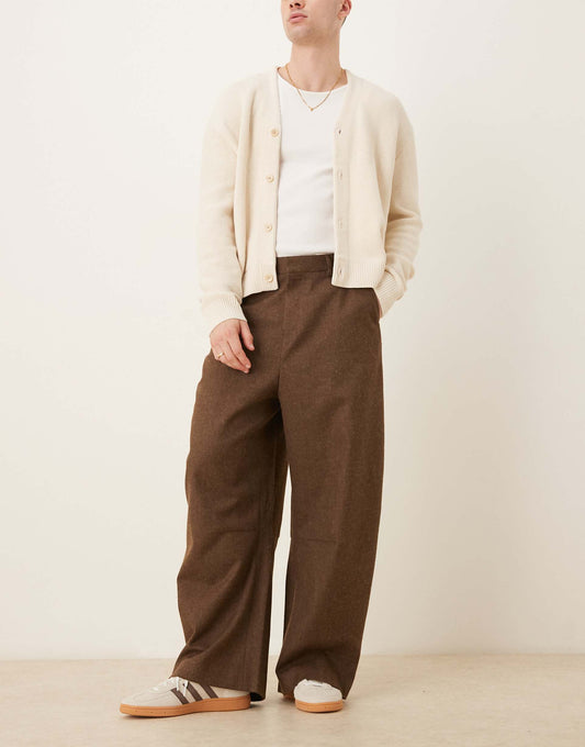 Smart Horseshoe Fit Trousers With Front Pleats