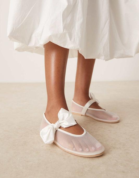 Sally Ballet Shoes With Bow