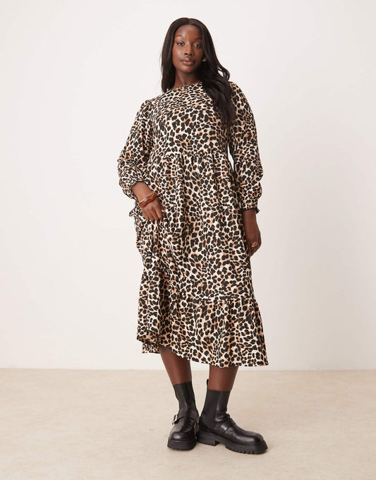Curve Long Sleeve Crinkle Midi Dress