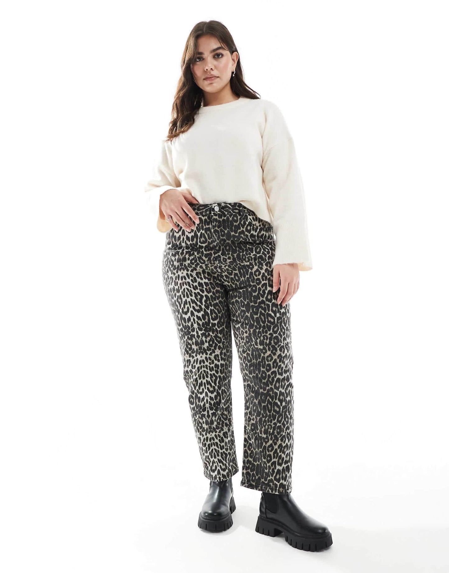 Curve Hannah Straight Leg Jean
