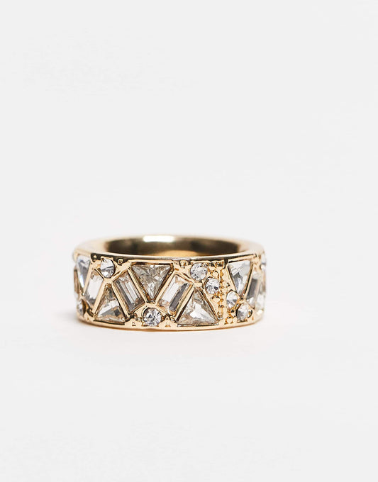 Curve Ring With Mixed Crystal Detail