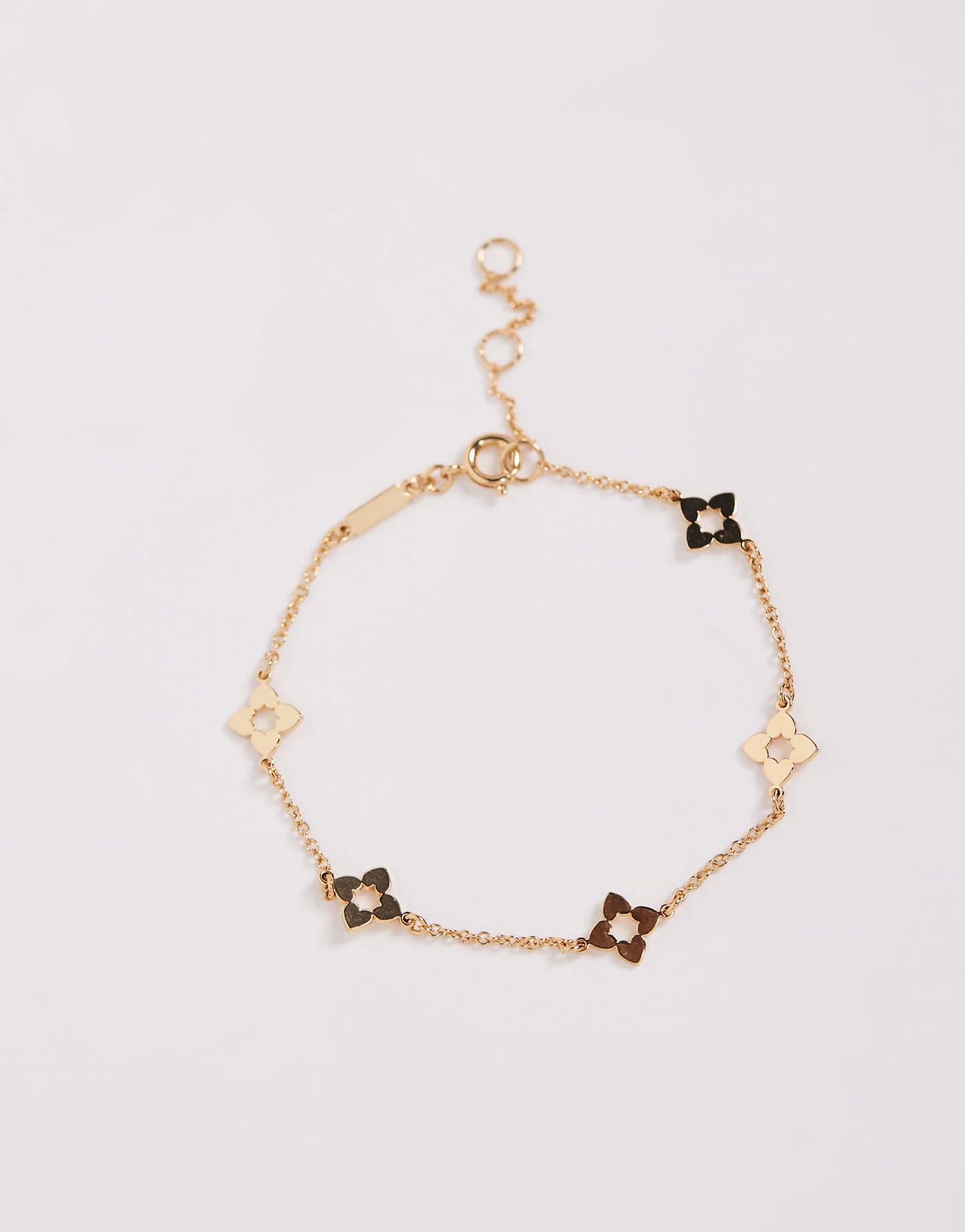 Elbelia Flower Charm Bracelet