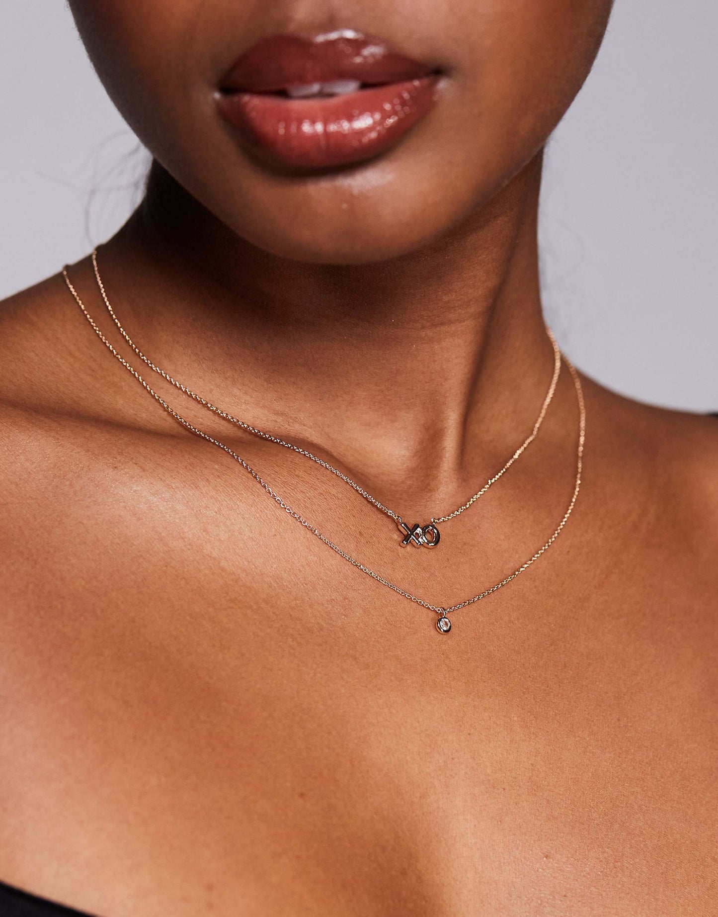 Xolove Multirow Choker Necklace With Xo Charm