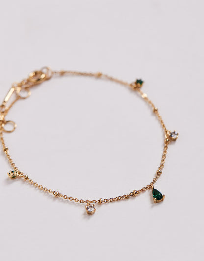 Leassi Dainty Chain Bracelet With Green Charm