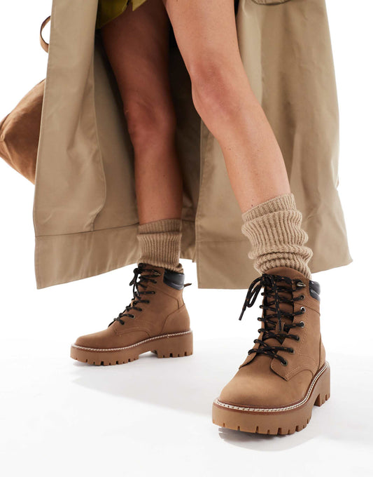 Chunky Flat Lace Up Boot
