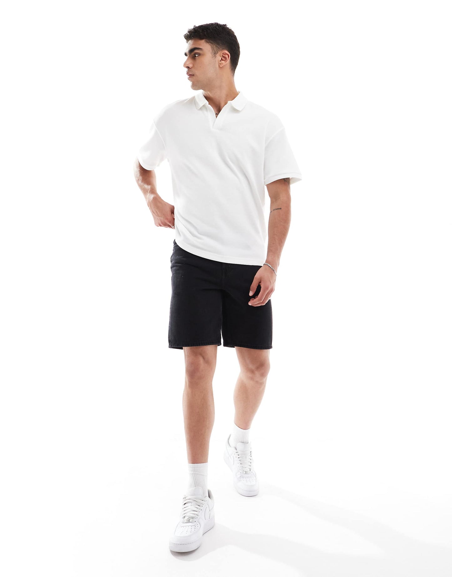 Edge Straight Fit Denim Shorts