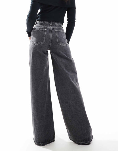 Soft Wide Leg Jean