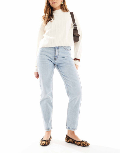 Cotton Slim Mom Jean With Stretch