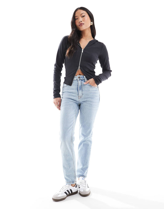 Petite Cotton Slim Mom Jean With Stretch