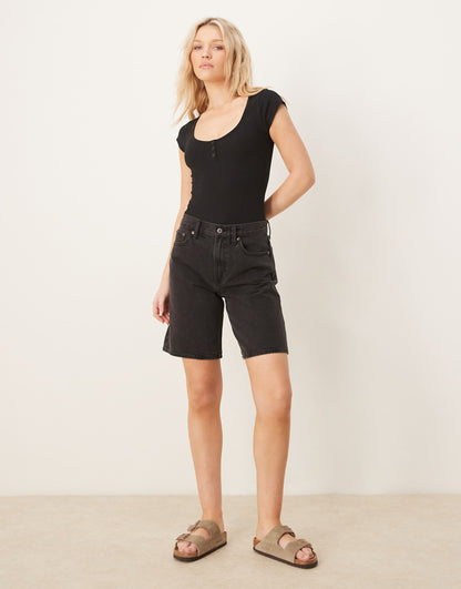 Button Detail Short Sleeve Rib Bodysuit