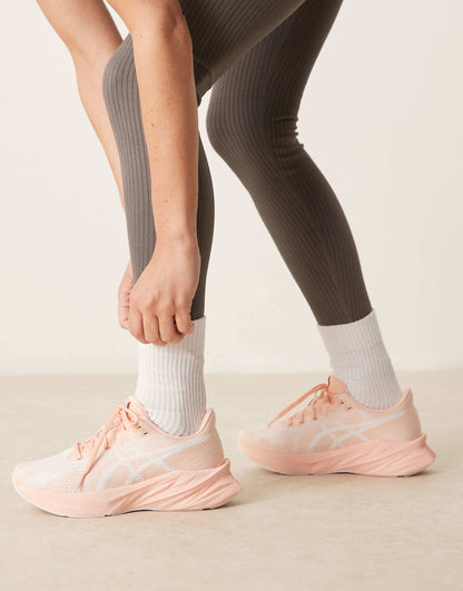 Dynablast 5 Running Trainers