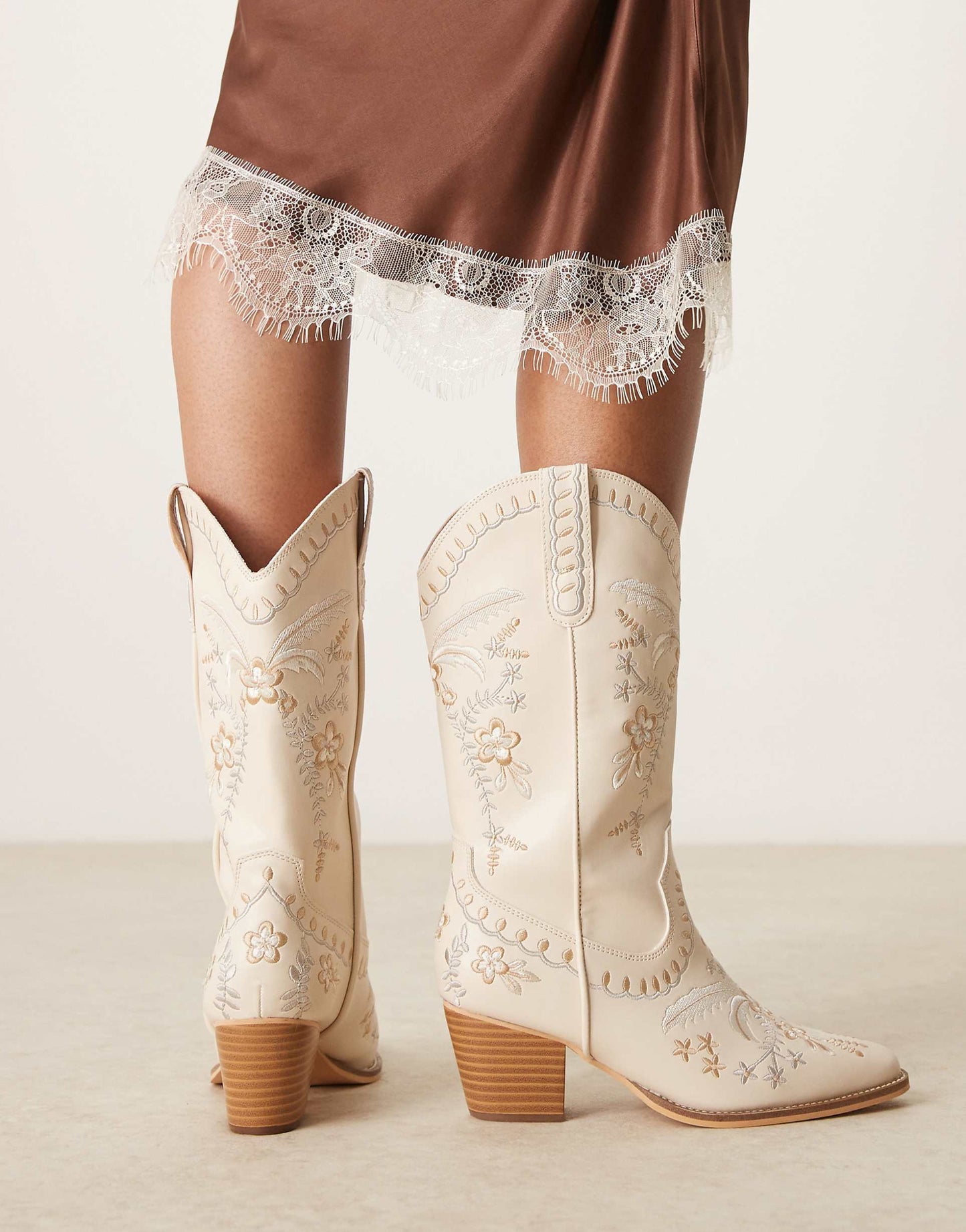 Wide Fit Embroidered Western Knee Boots