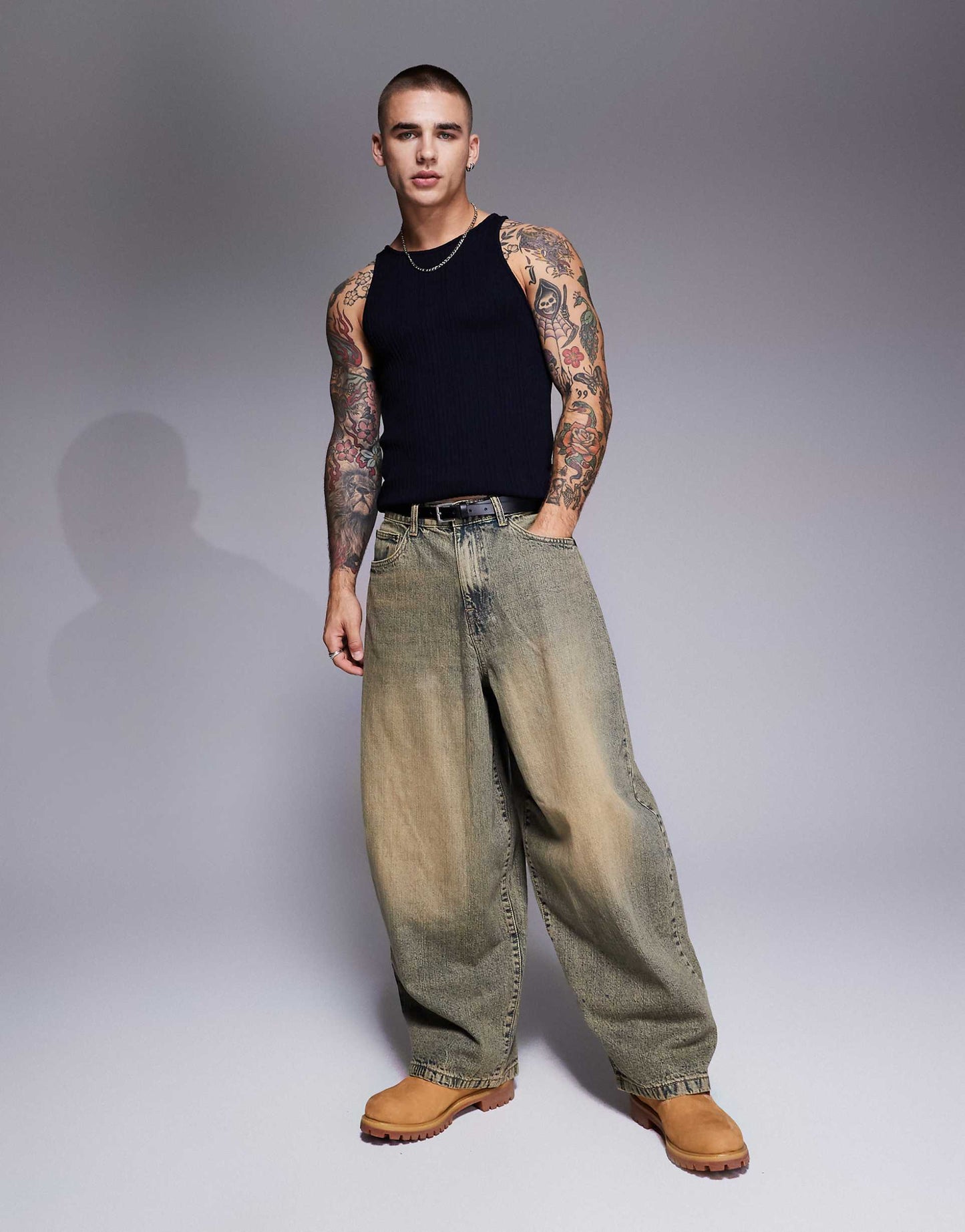 Muscle Fit High Scoop Vest