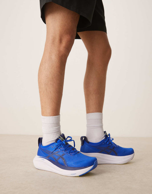 Gel-Nimbus 27 Running Trainers