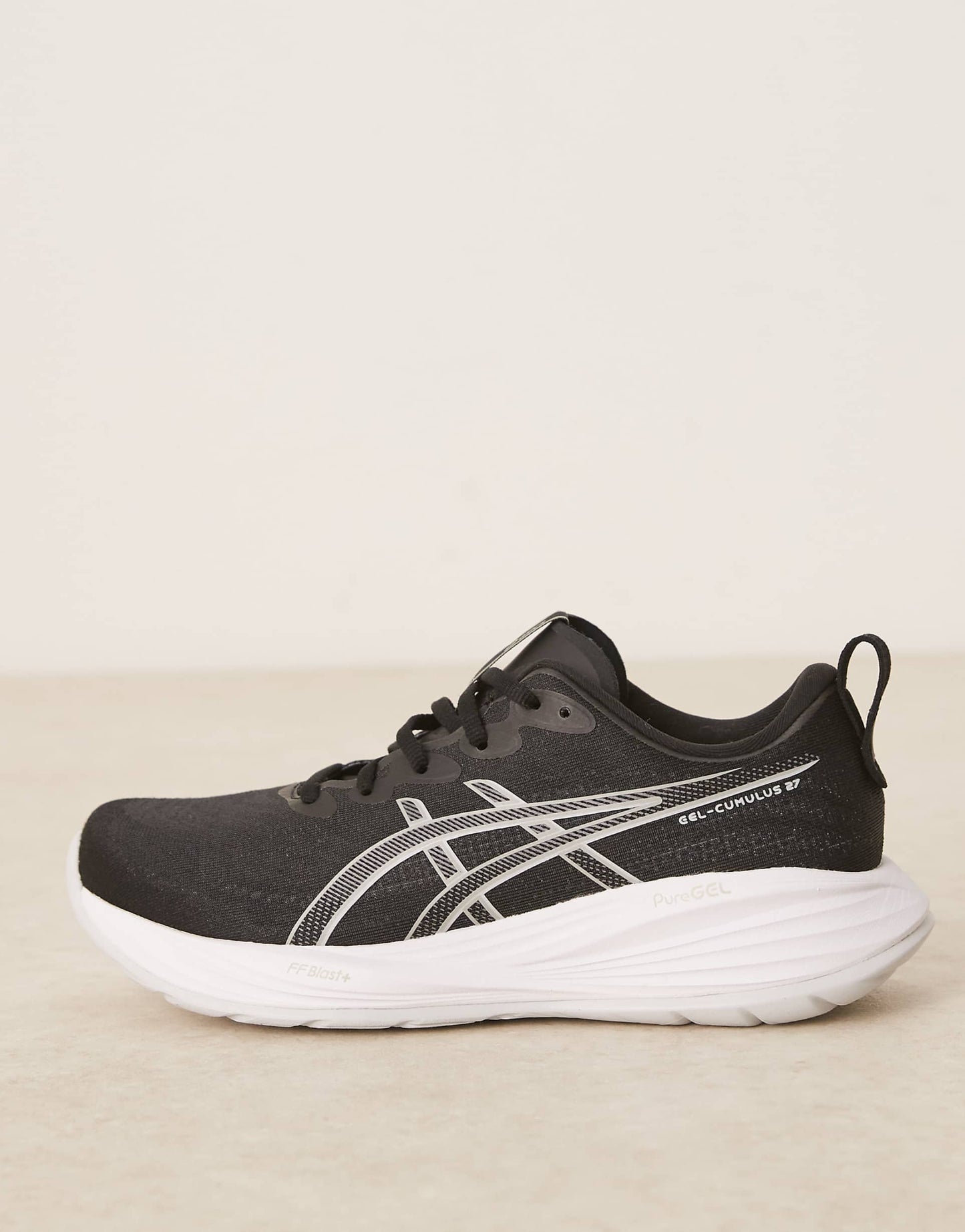 Gel-Cumulus 27 Running Trainers