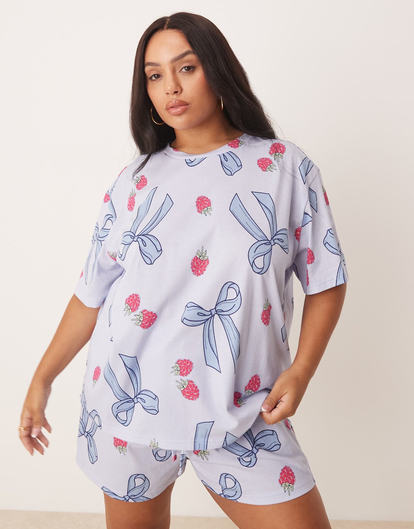 Curve Bow & Berry Oversized Tee & Short Pyjama Set