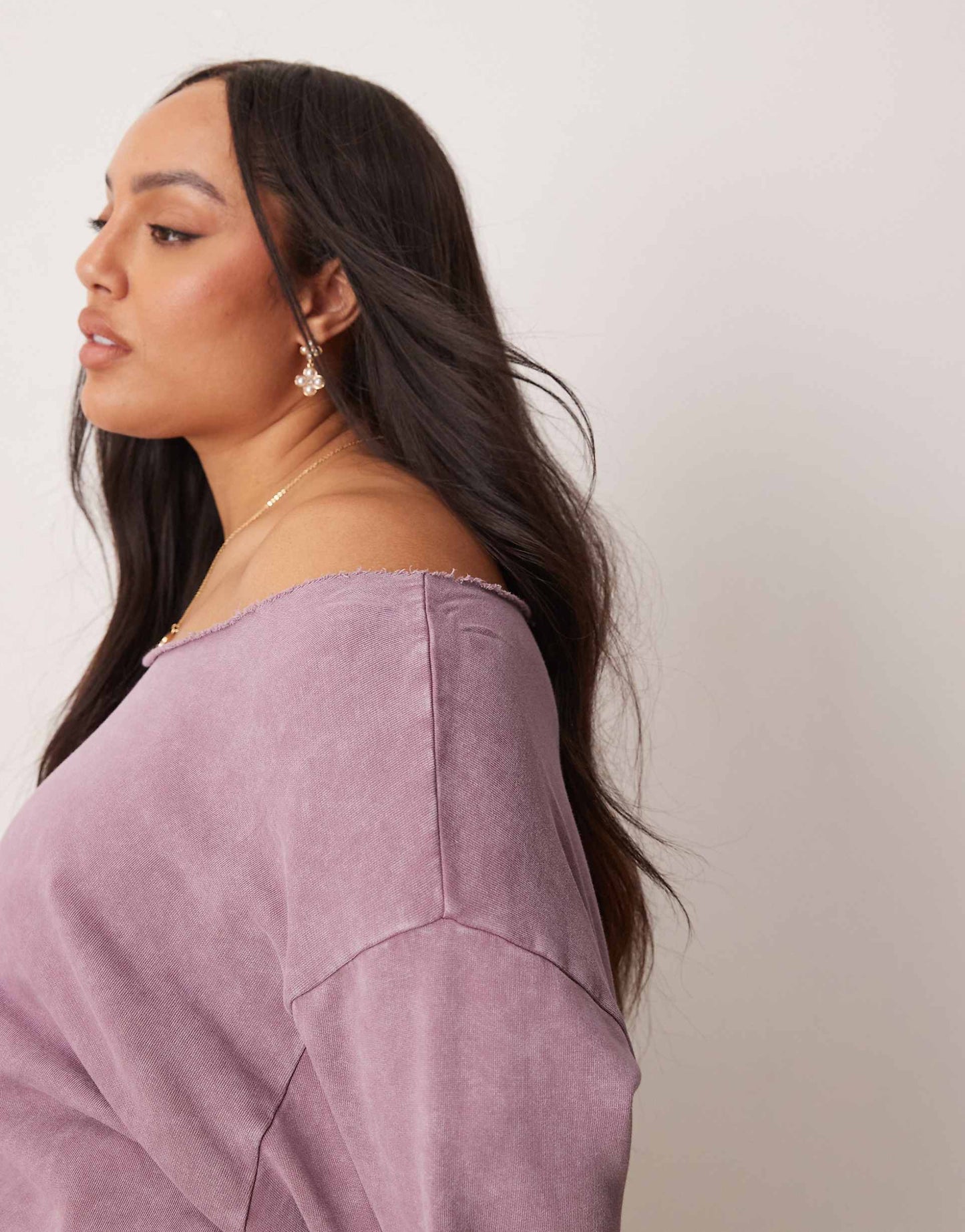 Curve Off Shoulder Sweatshirt