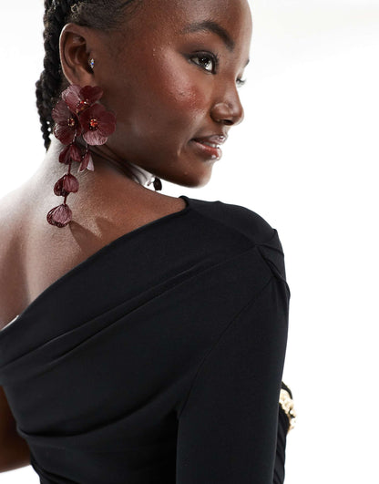 One Shoulder Ruched Side Top