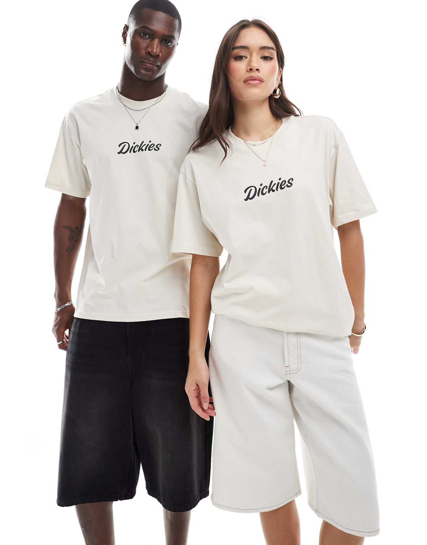 Curves Script Central Logo T-Shirt