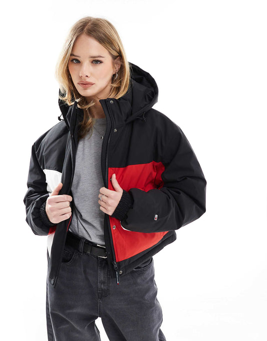 Back Logo Colour-Blocked Puffer Jacket