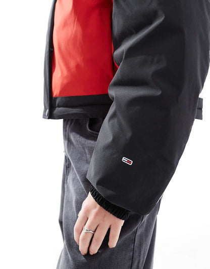 Back Logo Colour-Blocked Puffer Jacket