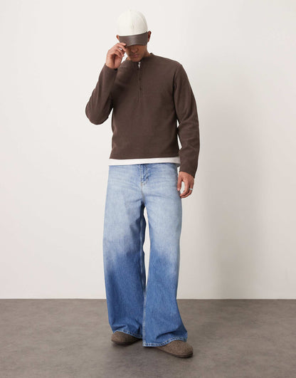 Skater Fit Jeans With Wide Hem