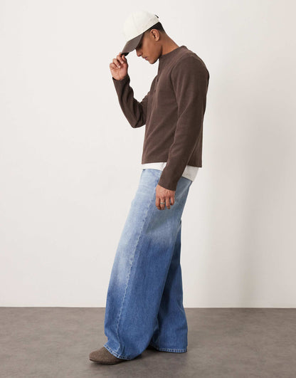 Skater Fit Jeans With Wide Hem