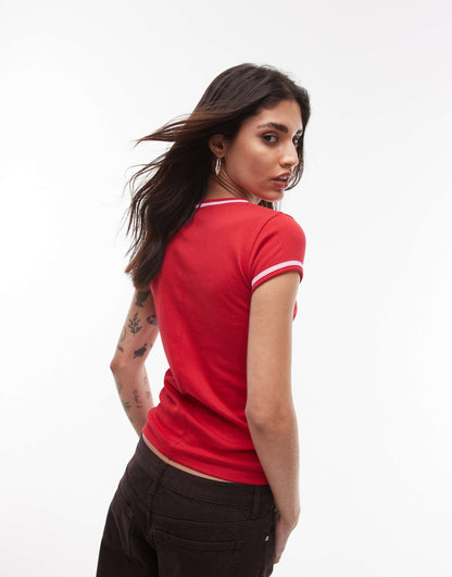 Contrast Everyday Tee
