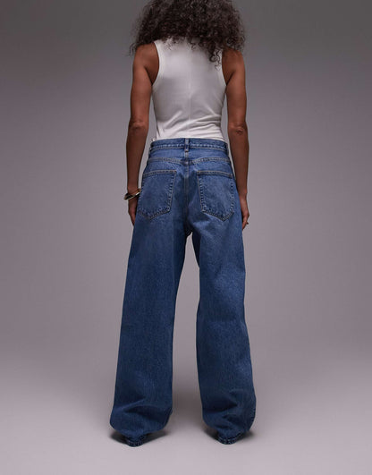 Amber Barrel Leg Jeans