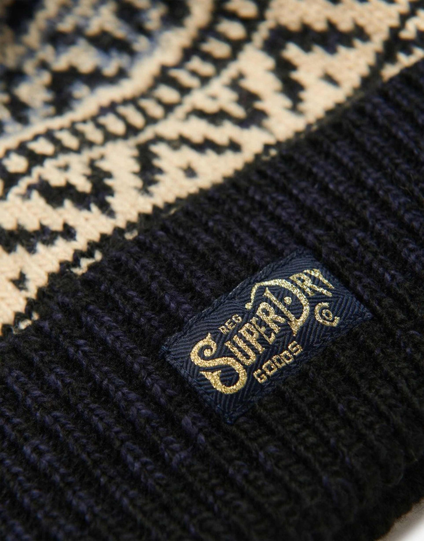 Patterned Knitted Beanie Hat