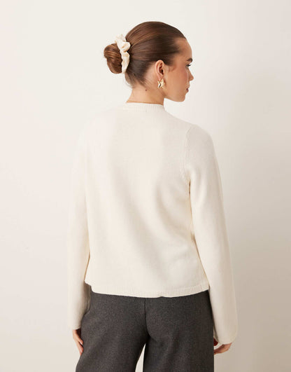 Knitted Cardigan With One Button Detail