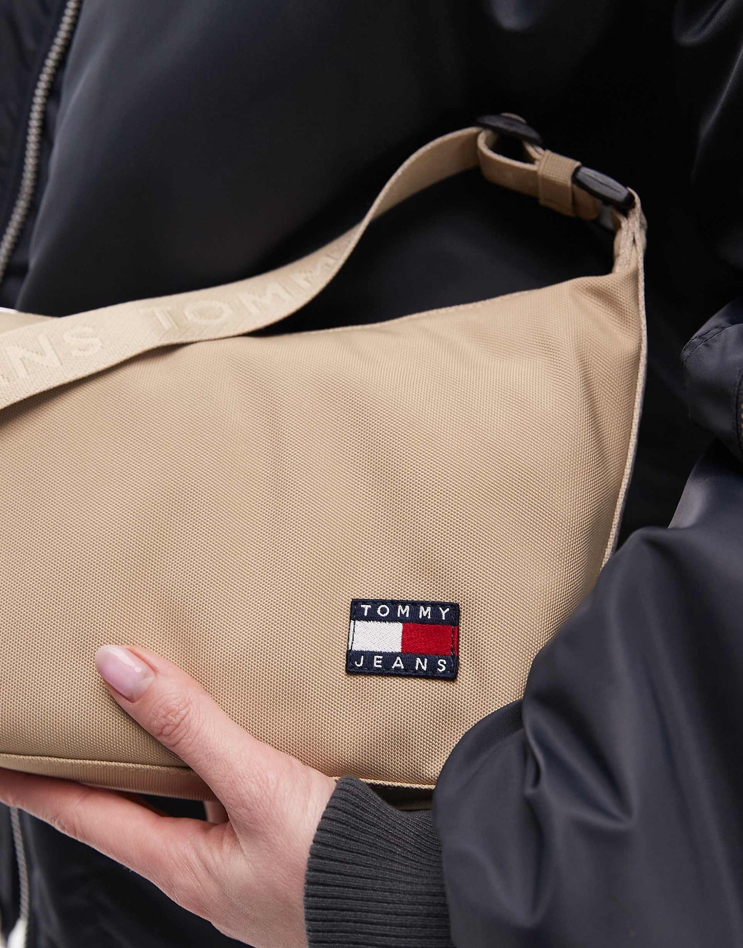 Daily Shoulder Bag