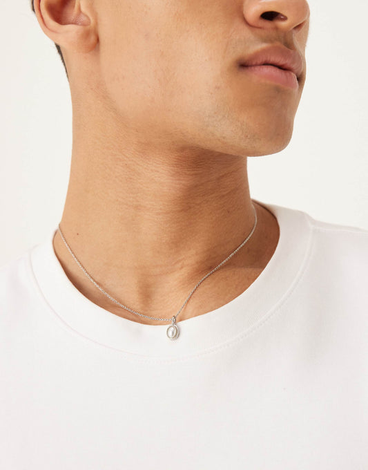 Pearl Pendant Necklace